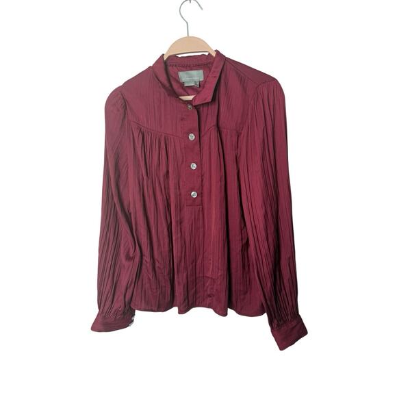 By Anthropologie satin pleated 1/2 button burgundy blouse womens size XS - Picture 1 of 4